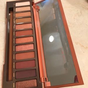 Urban Decay Naked Heat Palette